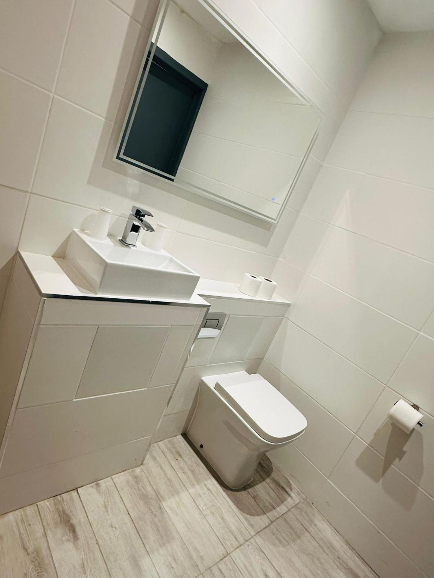 My Motel Glasgow Airport Paisley Eksteriør billede